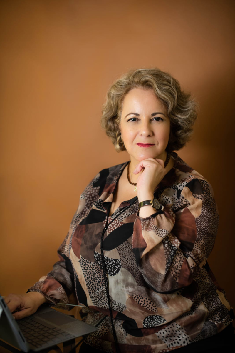 Psicoterapeuta Myrna Escalante